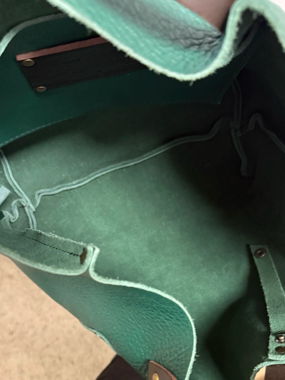 Portland Leather Bacalar large Green Tote with Brown Straps - Picture 4 of 4